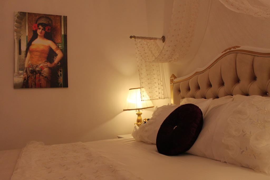 Huri & Nuri Hotel (Adults Only) Foça Esterno foto