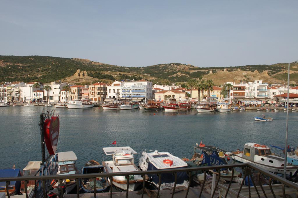 Huri & Nuri Hotel (Adults Only) Foça Esterno foto